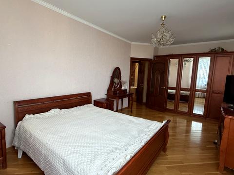квартира за адресою Миколи Бажана просп., 1-М
