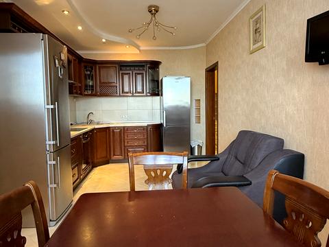 квартира за адресою Миколи Бажана просп., 1-М