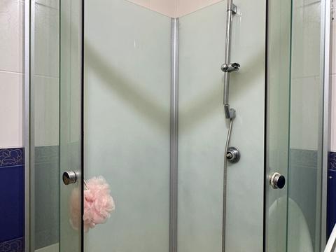 комерційна за адресою Миколи Бажана просп., 30