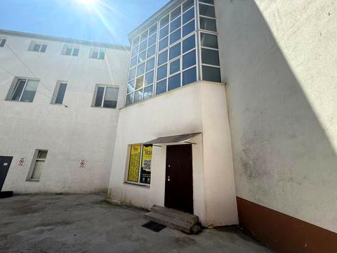 комерційна за адресою Хімічна вул., 4