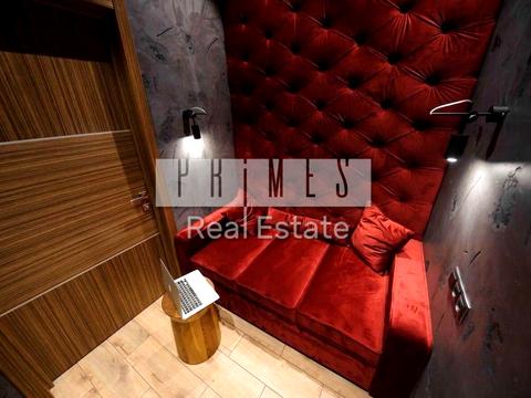 комерційна за адресою Кловський узвіз, 7a