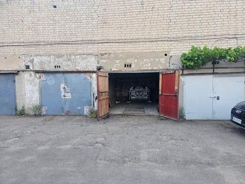 паркоместо по адресу Космическая ул., 115
