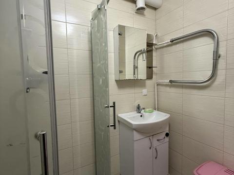 квартира за адресою Зарічанська вул., 14
