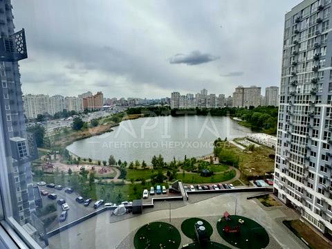 квартира за адресою Ревуцького вул., 40-В