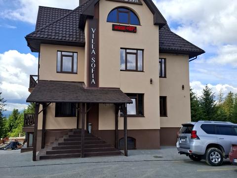 комерційна за адресою горішків, 5