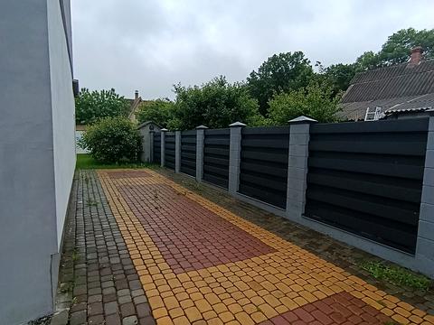 будинок за адресою с-ще. Петрик, Квіткова