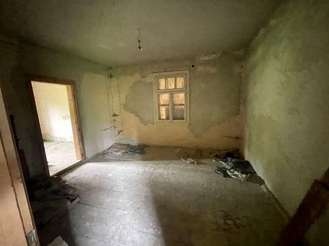 дом по адресу Центральна
