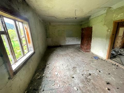 дом по адресу Центральна