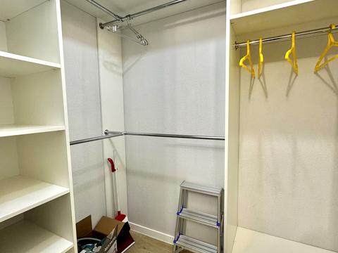 квартира за адресою Ревуцького вул., 40-Б