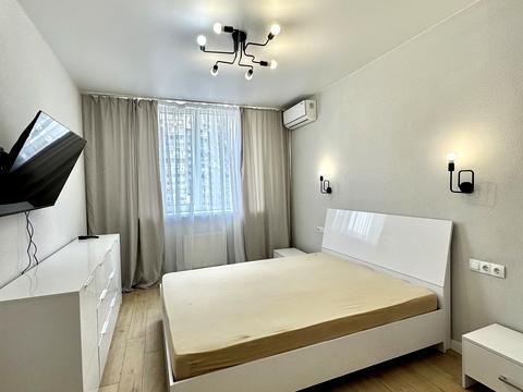 квартира за адресою Ревуцького вул., 40-Б