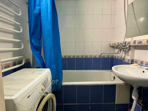 квартира за адресою Дніпровська набережна вул., 13