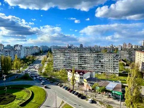 квартира за адресою Олександра Архипенка вул. (Мате Залки), 2/12