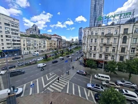 квартира за адресою Басейна вул., 10