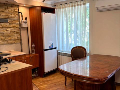 квартира по адресу Писаржевского ул., 8