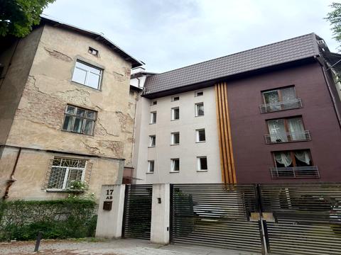 квартира за адресою Володимира Антоновича вул. (), 17