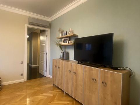 квартира за адресою Михайла Грушевського вул., 34-А