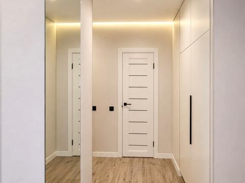 квартира за адресою Дніпровська набережна вул., 20-А