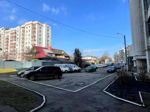квартира за адресою Владислава Веливока вул., 9