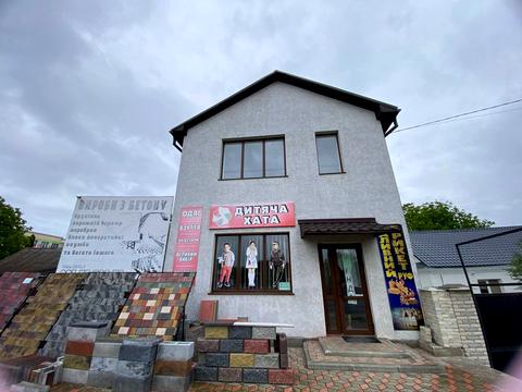 комерційна за адресою Шумськ, Українська вул., 77а