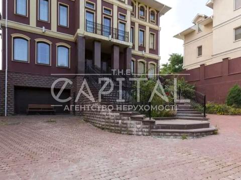 комерційна за адресою Лук'янівська, 12