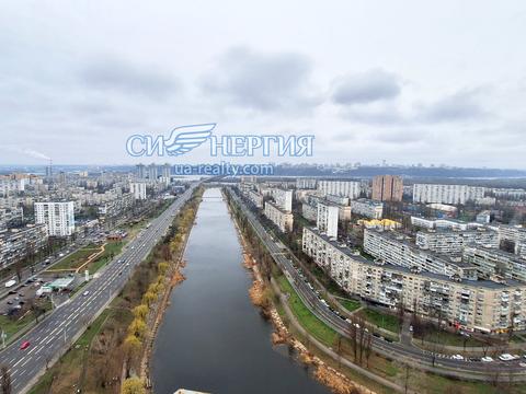 квартира за адресою Соборності просп. (Возз'єднання), 30-А