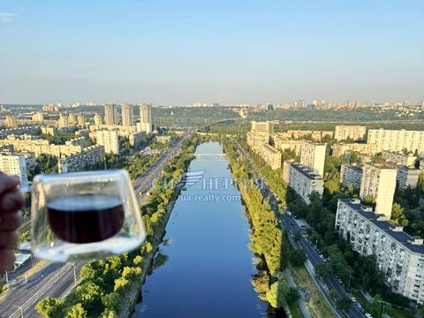 квартира за адресою Соборності просп. (Возз'єднання), 30-А