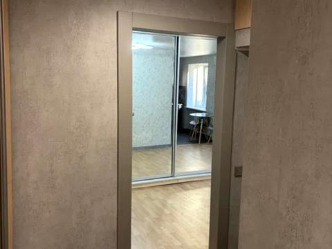квартира за адресою Олександра Олеся вул., 18