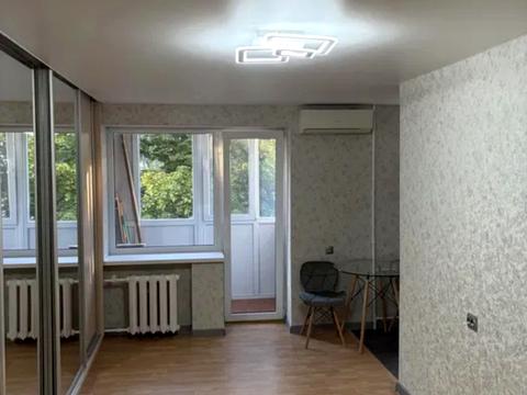 квартира за адресою Олександра Олеся вул., 18