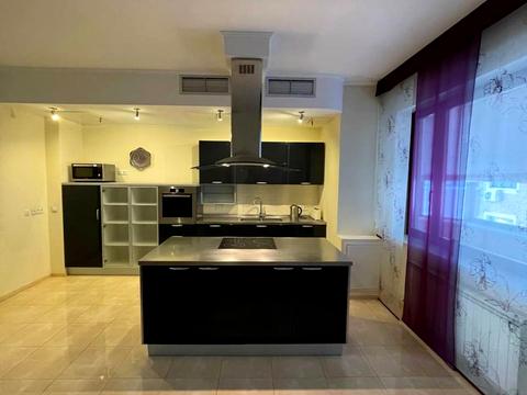 квартира за адресою Кропивницького вул., 10
