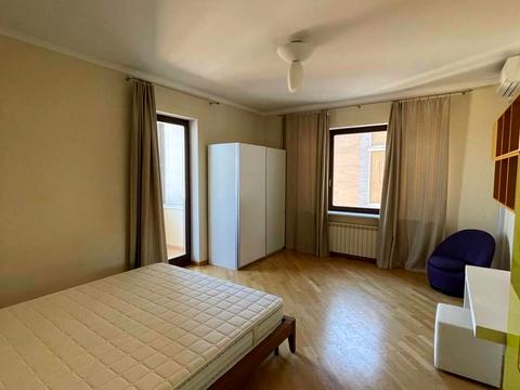 квартира за адресою Кропивницького вул., 10