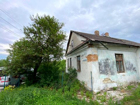 будинок за адресою Захисників України вул. (Льотчиків-Визволителів), 2