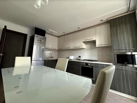 квартира за адресою Тернопільська вул., (Будинок)