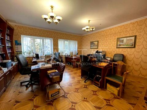комерційна за адресою Загорівська вул. (Багговутівська), 17-21