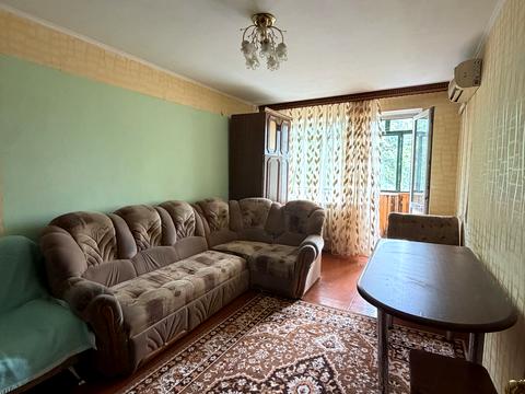 квартира за адресою Крошенська вул., 38