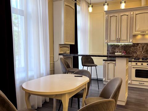 квартира по адресу Новосельского ул., 57