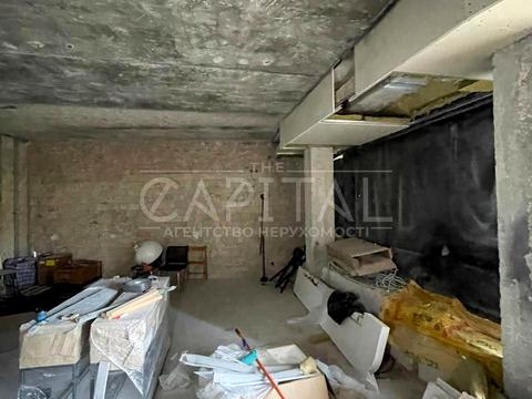 комерційна за адресою Гоголівська вул., 37/2