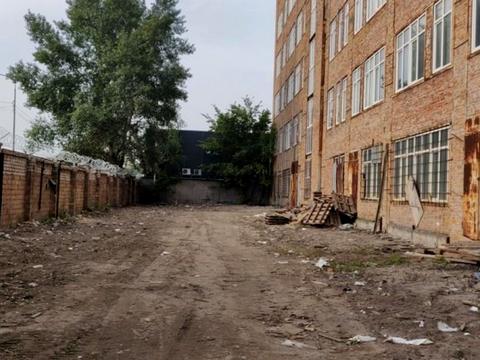 комерційна за адресою Віскозна вул., 10