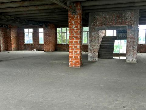 комерційна за адресою Віскозна вул., 10