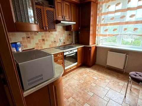 квартира по адресу Иоанна Павла II ул. (Будівельників), 19а