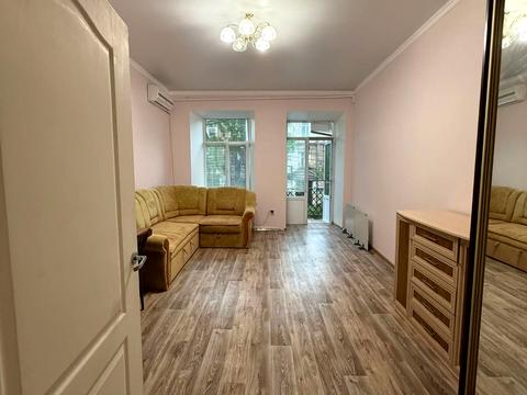 квартира за адресою Базарна вул., 70