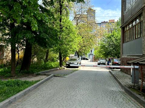 квартира за адресою Євгена Коновальця вул., 38