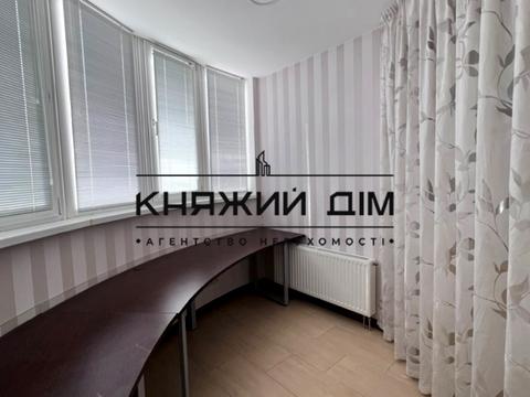 квартира за адресою Михайла Максимовича вул. (Онуфрія Трутенка), 3-Г