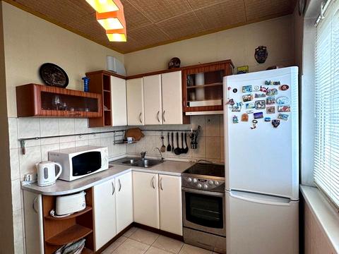 квартира по адресу Героев Днепра ул., 1
