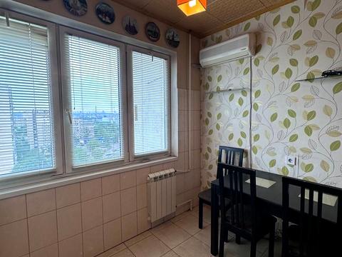 квартира по адресу Героев Днепра ул., 1