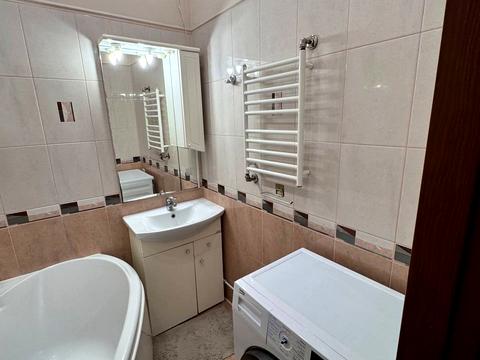 квартира за адресою Голосіївський просп. (40-річчя Жовтня), 102/1