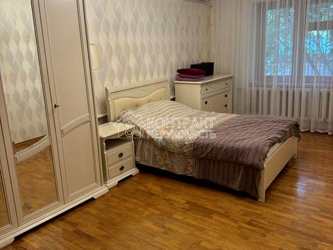 будинок за адресою смт. Вільшани, Санаторная вул.