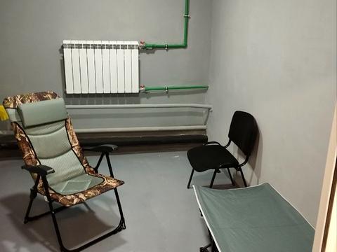 комерційна за адресою Інститутська вул., 24/7
