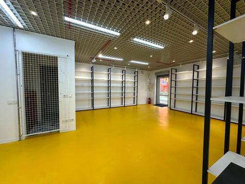 комерційна за адресою Миколи Сингаївського вул. (Ново-Оскольська), 1-А
