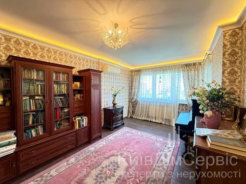 квартира за адресою Воскресенський просп. (Перова), 10а