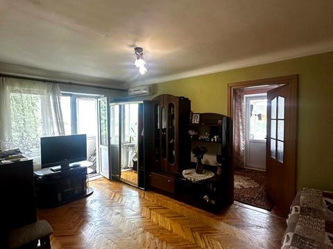 квартира за адресою Євгена Коновальця вул., 102